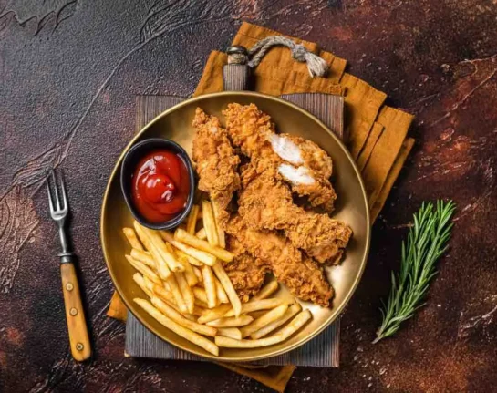 Chicken Tenders & Fries (4 pcs)