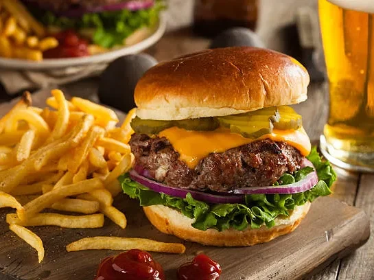 Cheeseburger & Fries